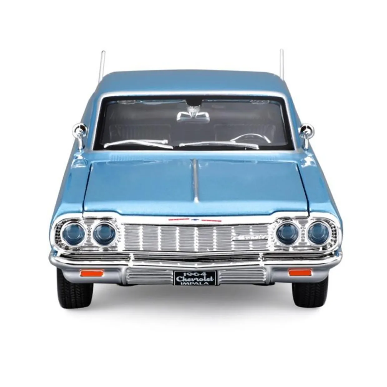 Maisto 1/24 Chevrolet Impala 1964 Diecast Model