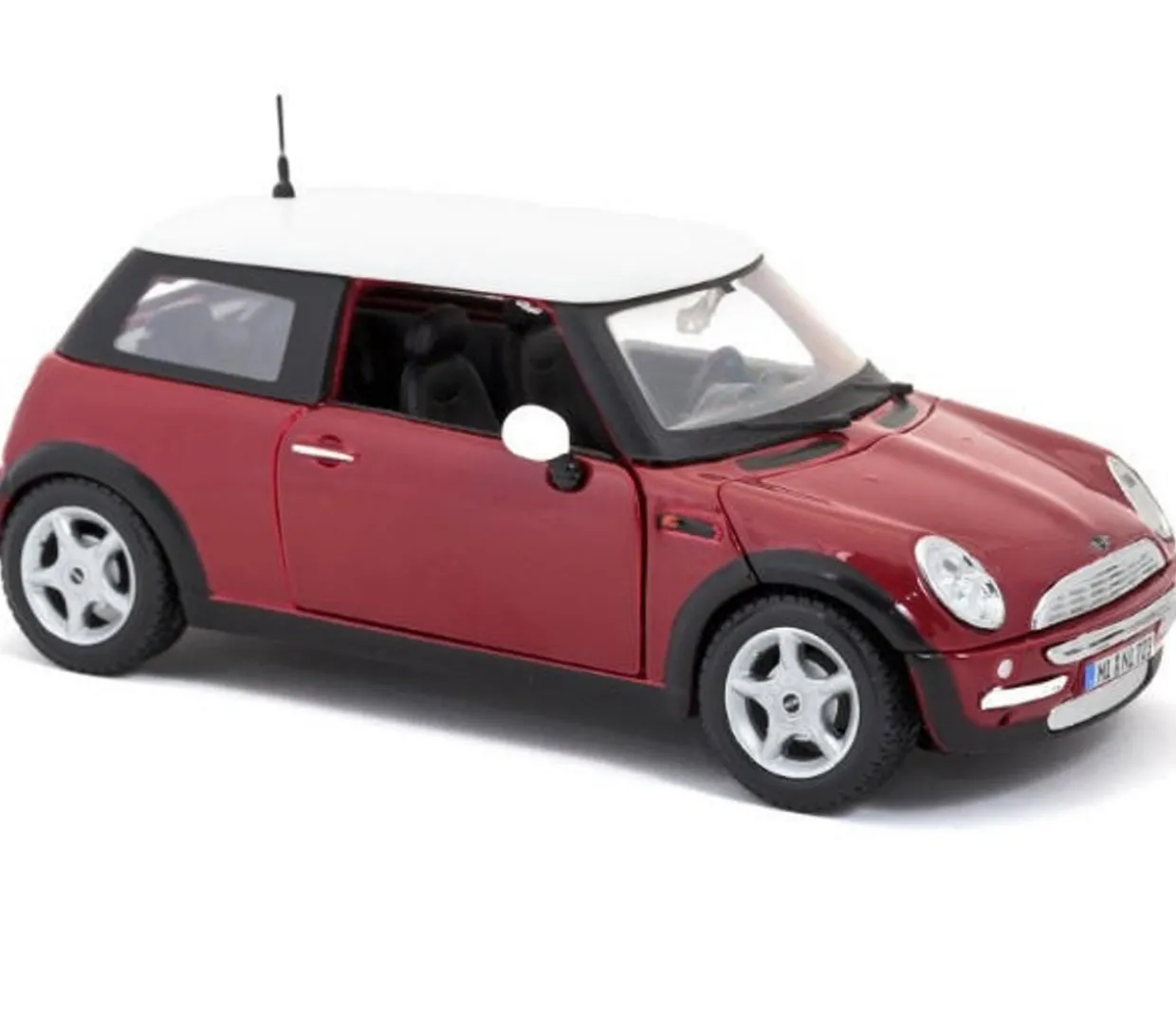 Maisto 1/24 Mini Cooper Diecast Model