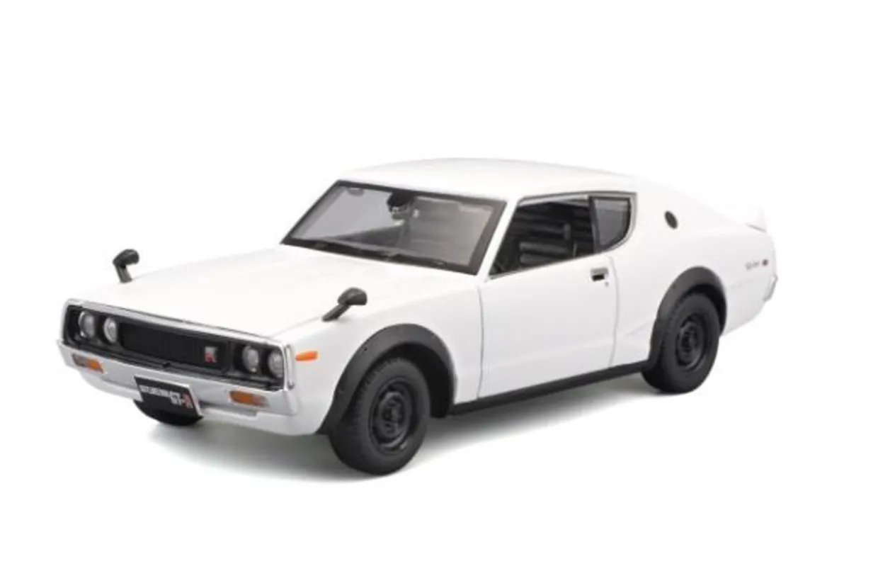 Maisto 1/24 Nissan Skyline 2000Gt-R 1973 Diecast Model