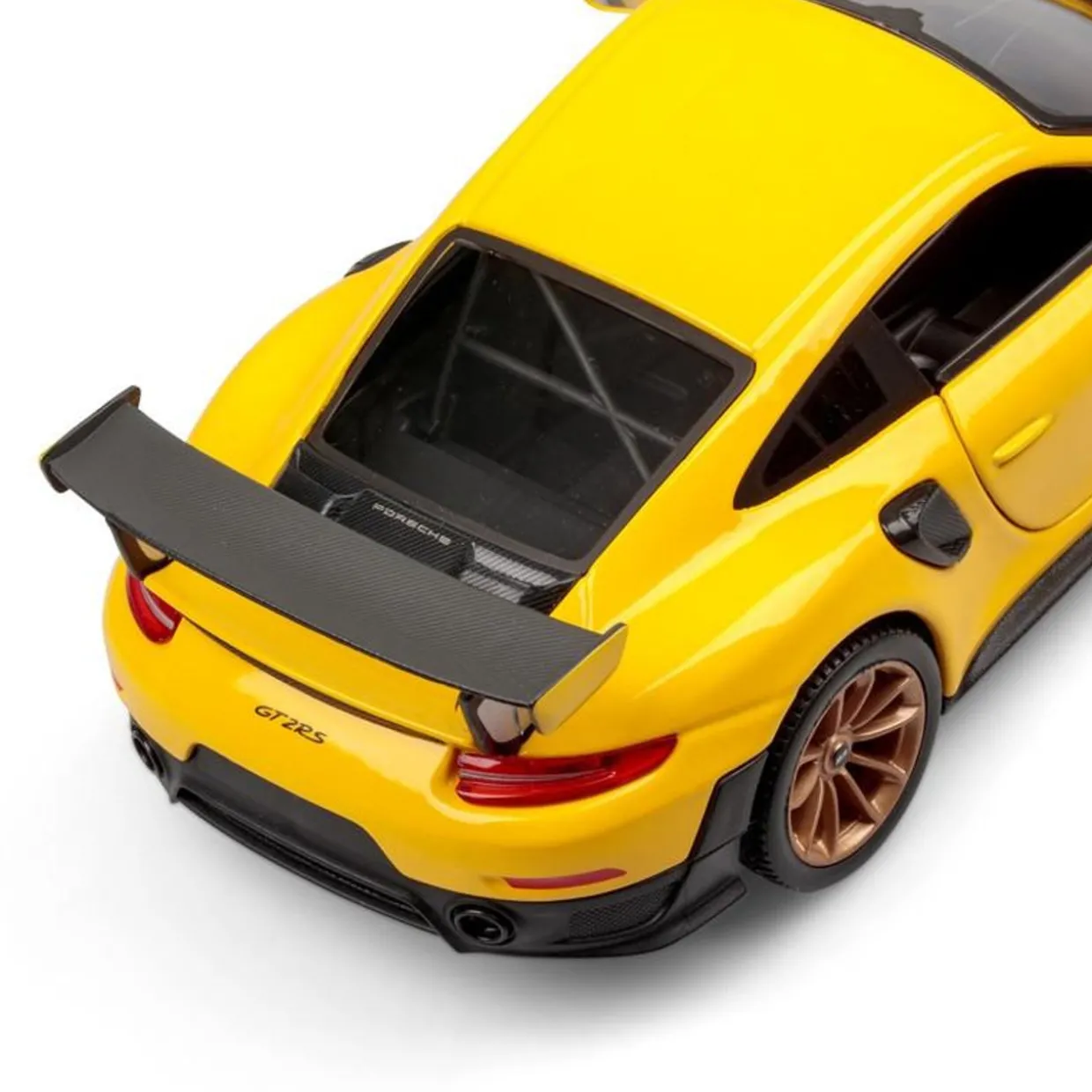 Maisto 1/24 Porsche 911 GTR RS Diecast Model