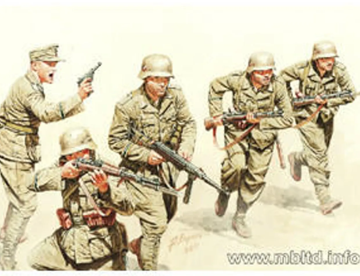 Master Box 1/35 Battles in North Africa Kit 2 Model Figures