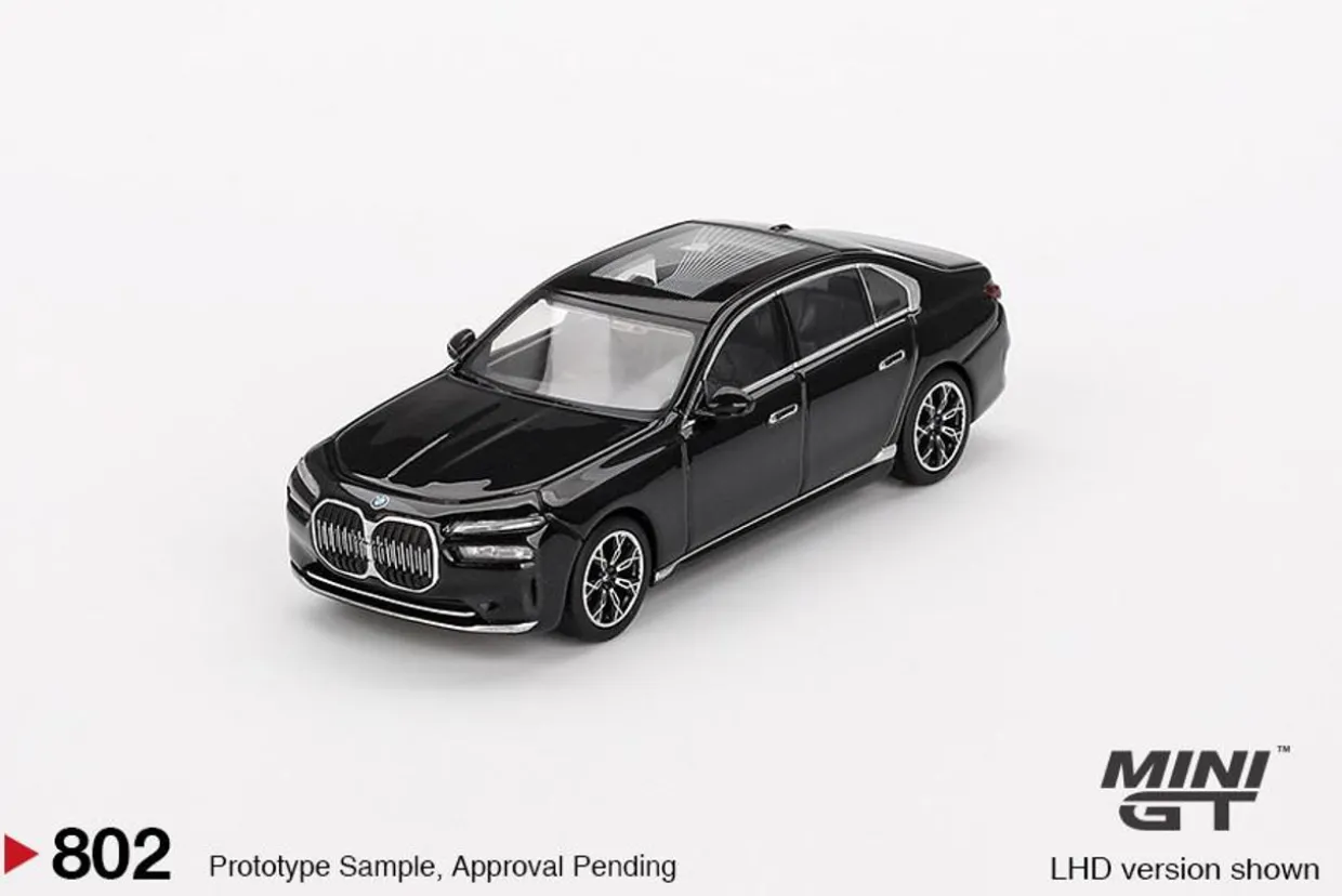 Mini GT 1/64 BMW i7 xDrive60 Black Sapphire