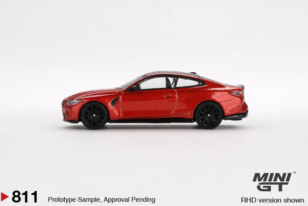 Mini GT 1/64 BMW M4 Competition (G82) Sakhir Orange