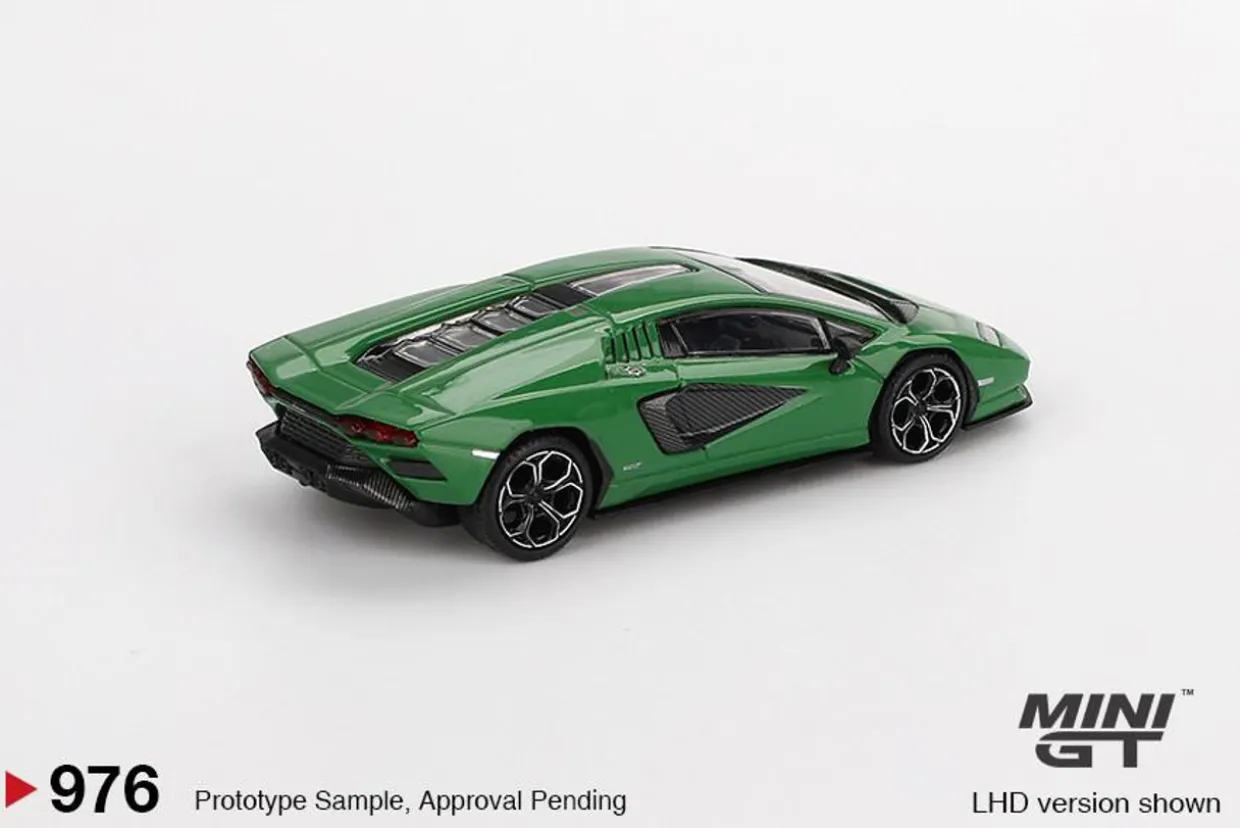 Mini GT 1/64 Lamborghini Countach LPI 800-4 Verde Medio