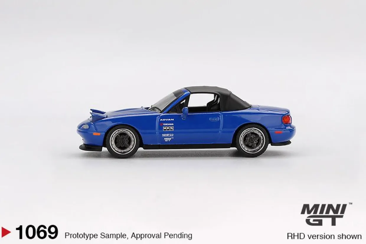 Mini GT 1/64 Mazda Miata MX-5 (NA) Tuned Version Dark Blue