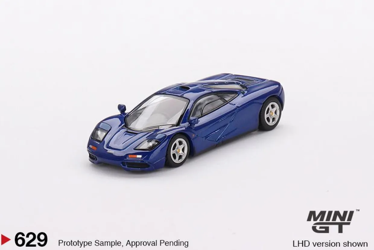 Mini GT 1/64 McLaren F1 (Cobalt Blue)