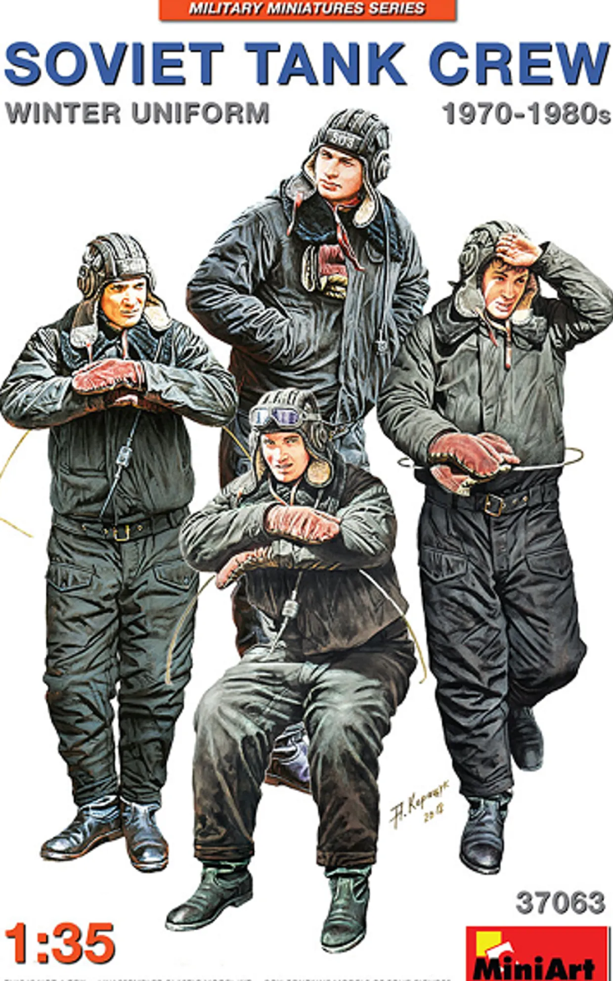 MiniArt 1/35 Soviet Tank Crew Winter Uniforms 1970s-1980s Model Figures
