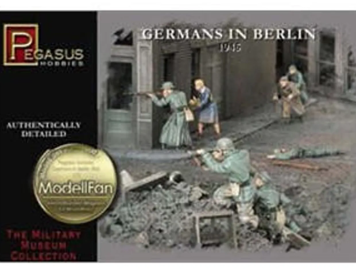 Pegasus Hobbies 1/72 WWII Germans in Berlin 1945