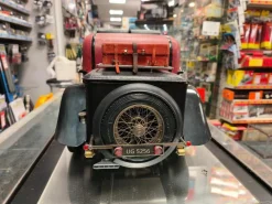 Pocher 1/8 1932 Rolls Royce Phantom II Sedanca Coupe Maroon And Black Ready Assembled