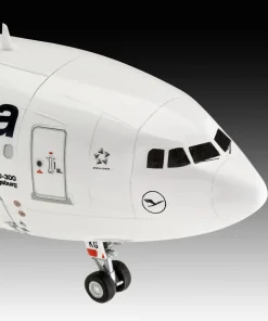 Revell 1/144 Airbus A330-300 Lufthansa New Livery Model Kit