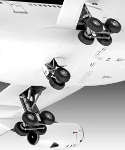 Revell 1/144 Airbus A340-300 Lufthansa New Livery