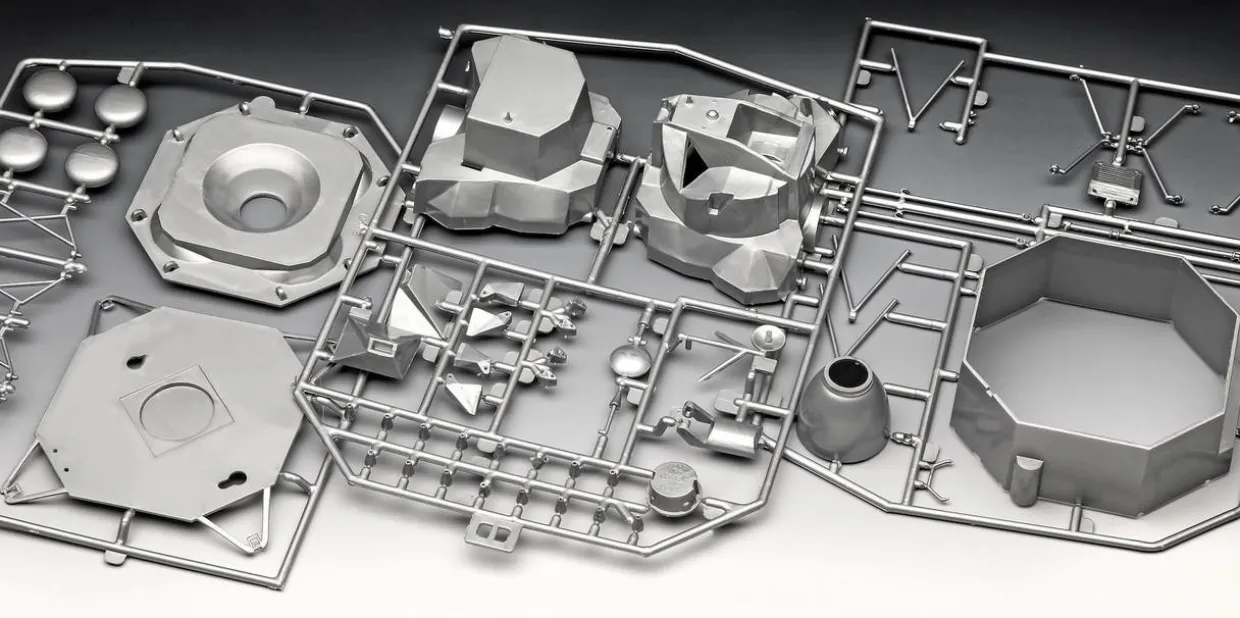 Revell 1/48 Apollo 11 Lunar Module Eagle