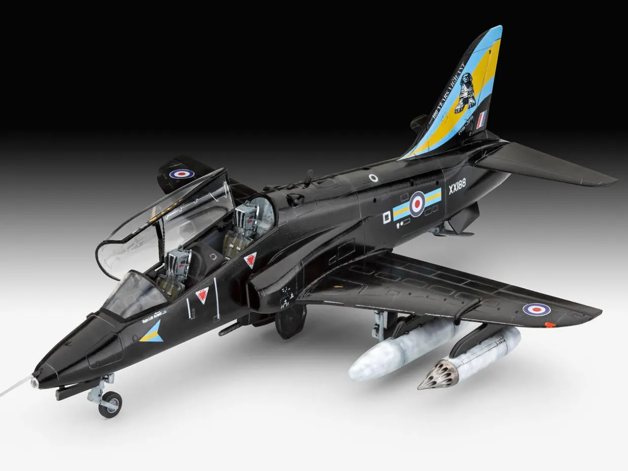 Revell 1/72 BAe Hawk T.1