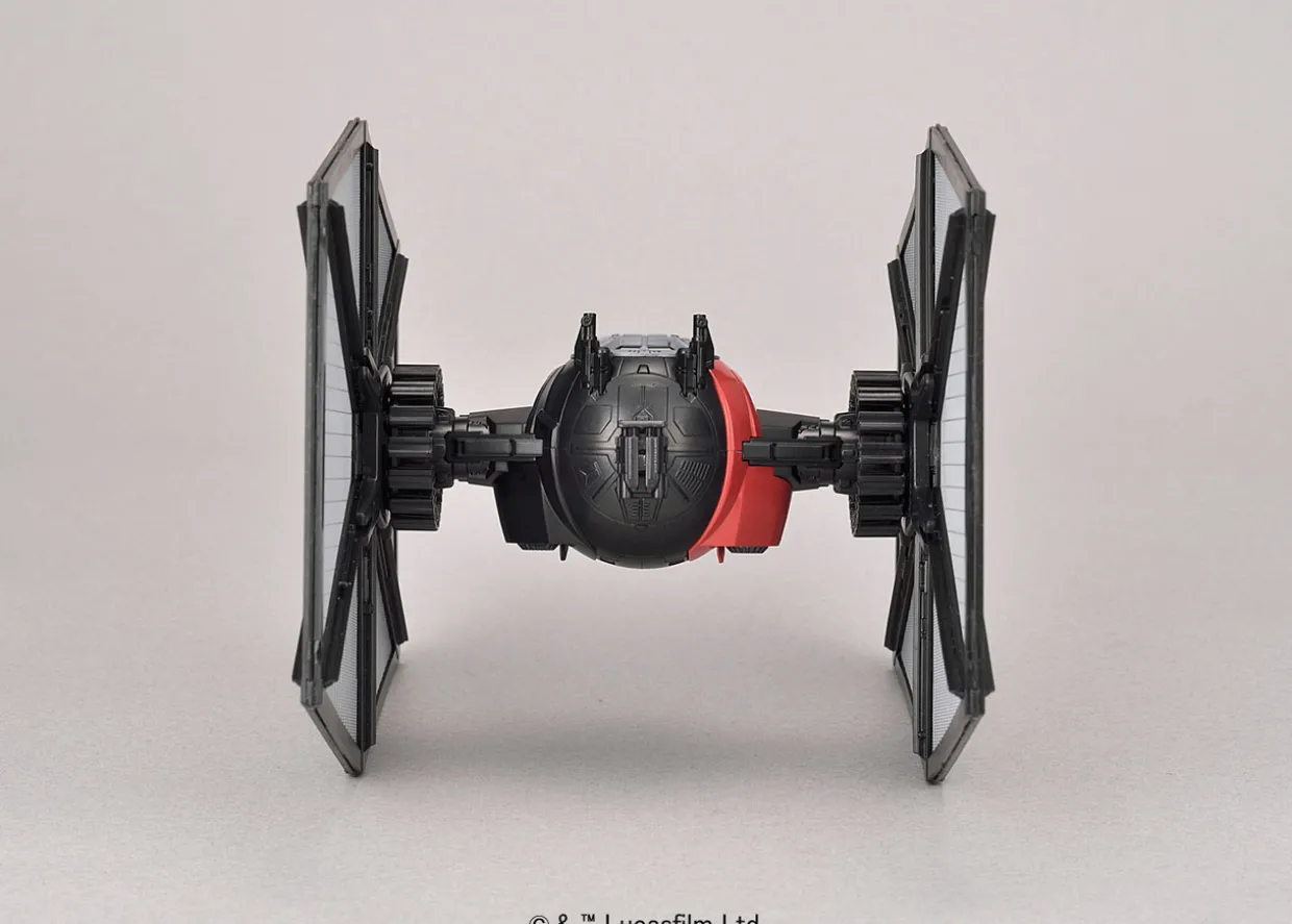 Revell 1/72 Ban-Dai First Order Special Forces TIE Fighter