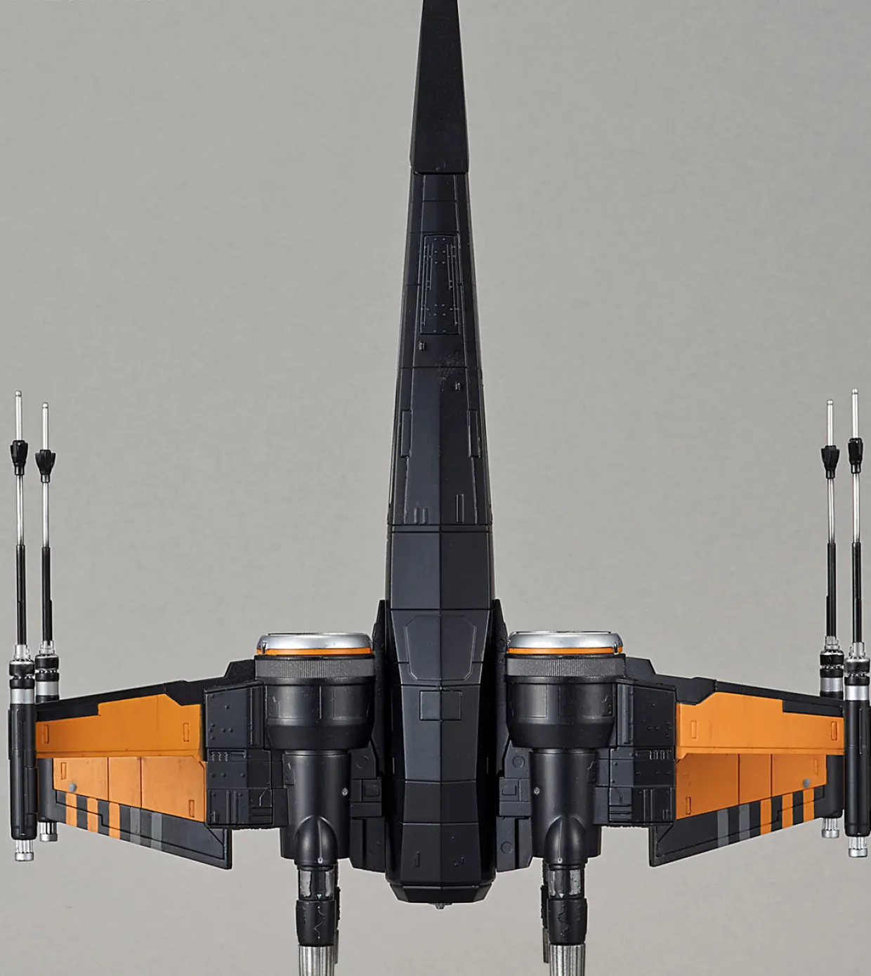 Revell 1/72 Ban-Dai Poe's X-Wing Starfighter