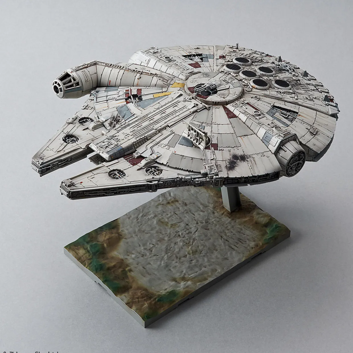 Revell 1/144 Ban-Dai Star Wars Ep VII Millennium Falcon Model Kit