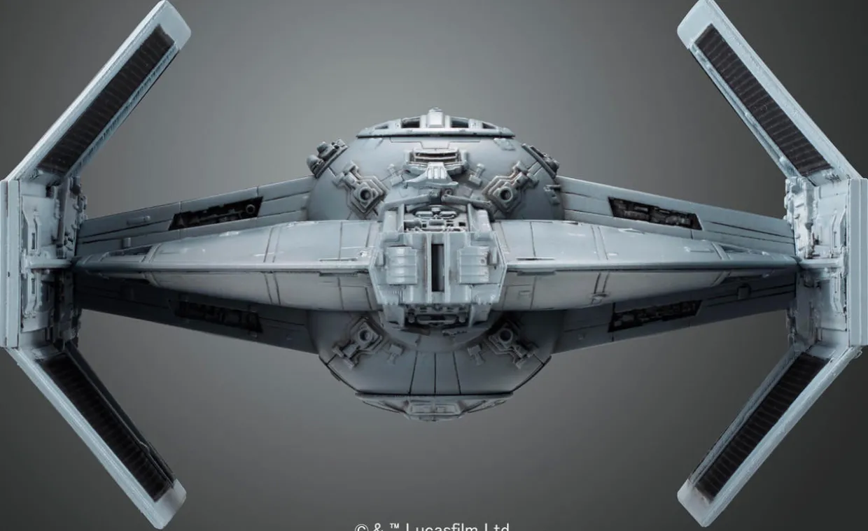 Revell 1/72 Ban-Dai Star Wars TIE Advanced - Darth Vader's TIE Fighter