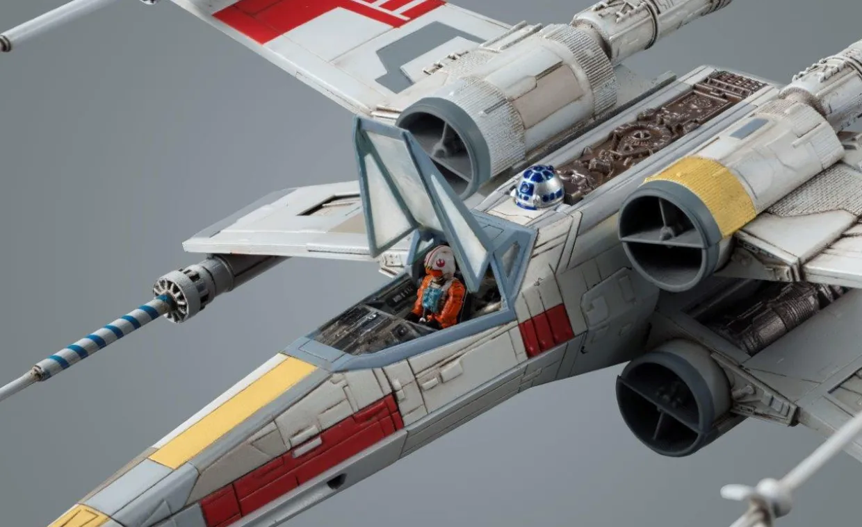 Revell 1/72 Ban-Dai X-Wing Starfighter Model Kit