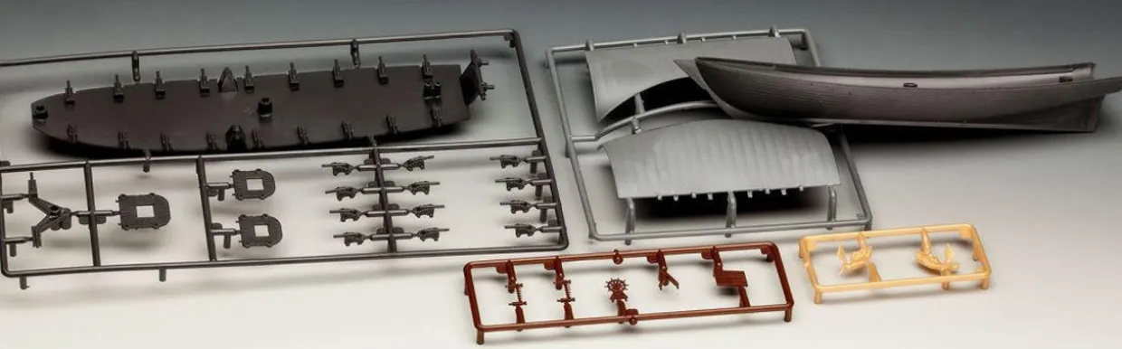 Revell 1/150 Black Pearl Pirate Ship