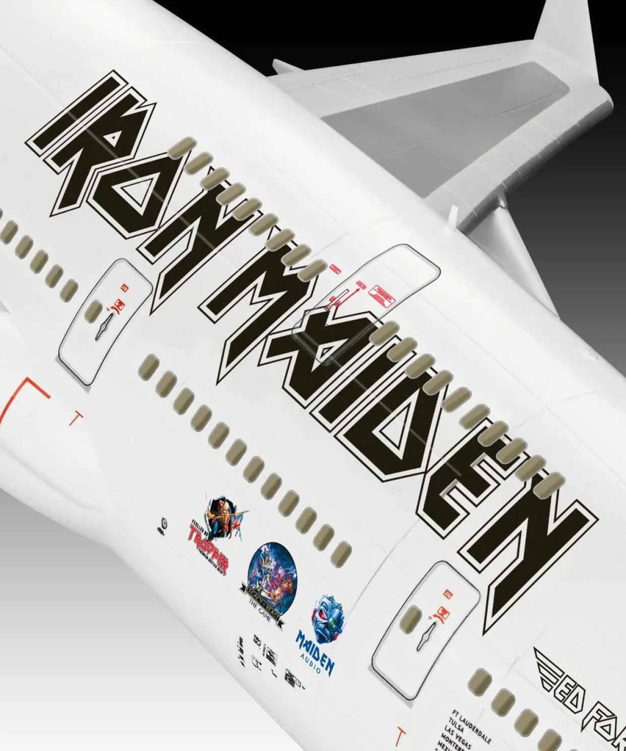 Revell 1/144 Boeing 747-8 Iron Maiden Ed Force One