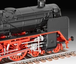 Revell 1/87 German Steam Locomotives BR02 & Tender 2'2'T30
