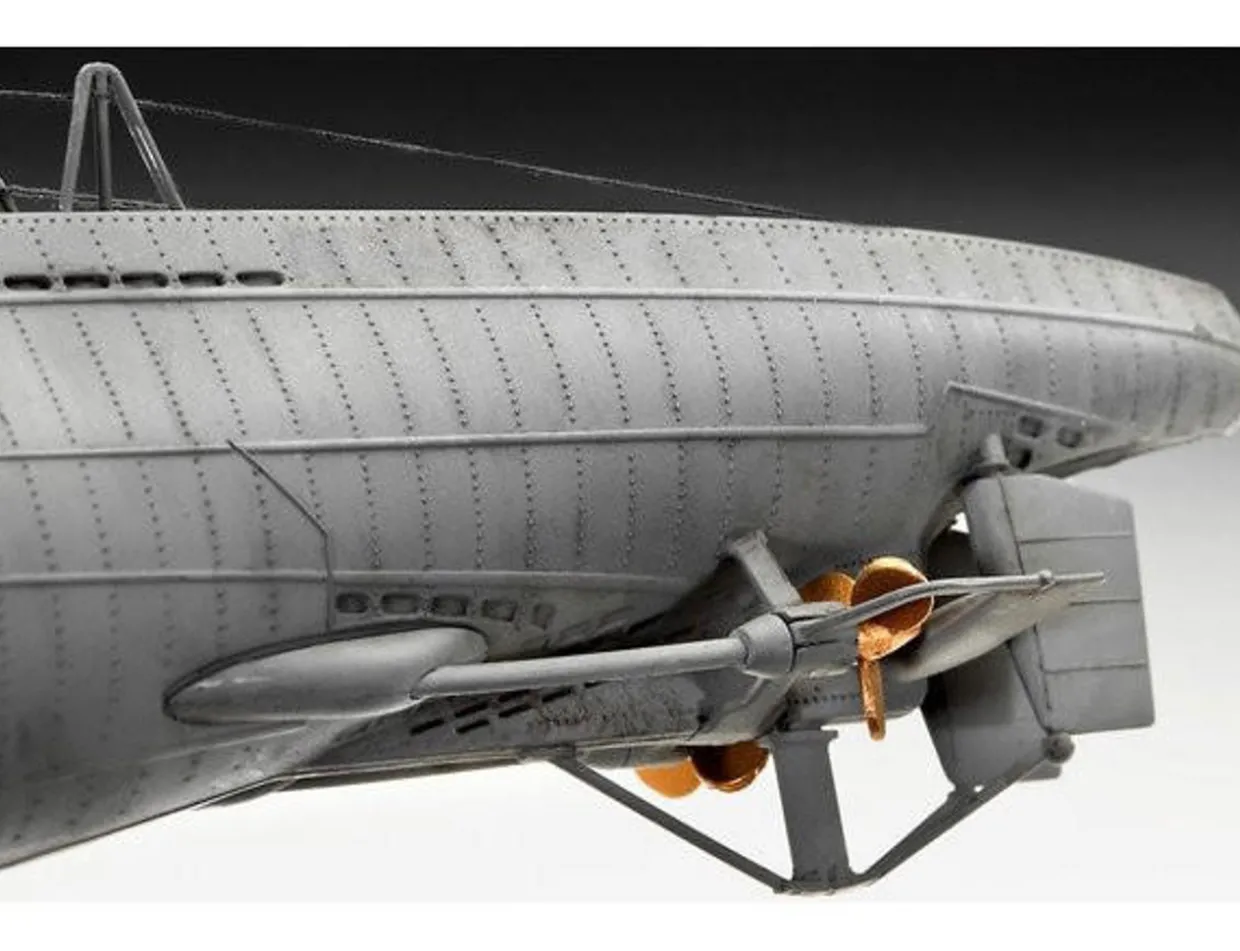 Revell 1/144 German Submarine Type VIIC/41 Atlantic