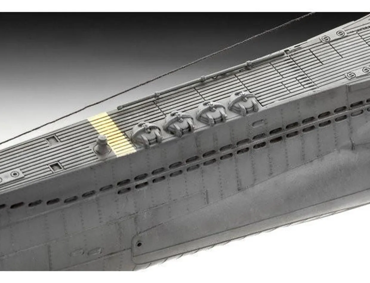 Revell 1/144 German Submarine Type VIIC/41 Atlantic