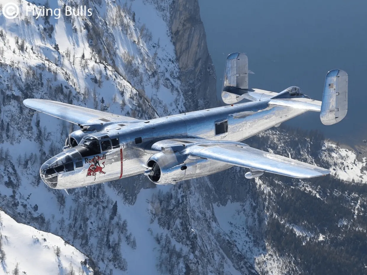 Revell 1/48 North American B-25J Mitchell Flying Bulls 25th Anniversary Gift Set