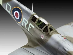 Revell 1/72 Supermarine Spitfire Mk.Vb Starter Set