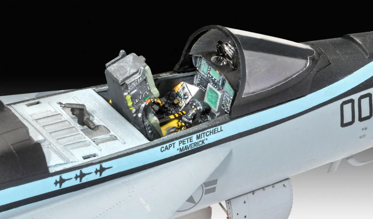 Revell 1/48 Top Gun Maverick's Boeing F/A-18E Super Hornet