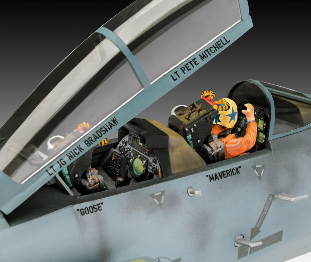 Revell 1/48 Top Gun Maverick's Grumman F-14A Tomcat