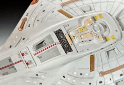 Revell 1/670 USS Voyager NCC-74656