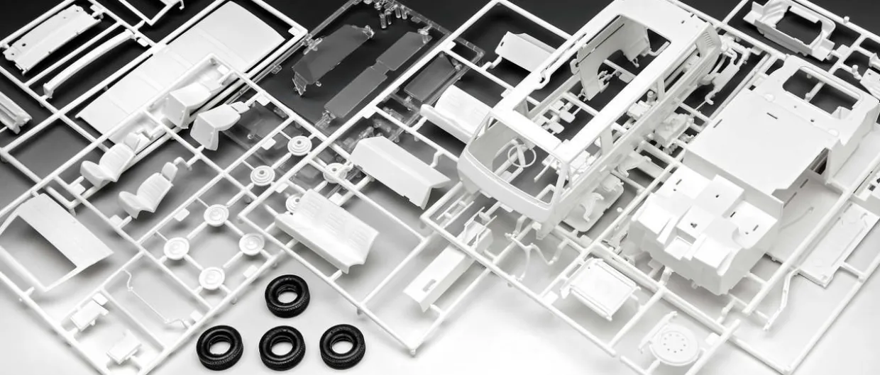 Revell 1/24 Volkswagen T3 Bus