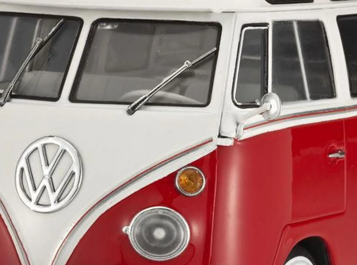 Revell 1/24 Volkswagen T1 Samba Bus