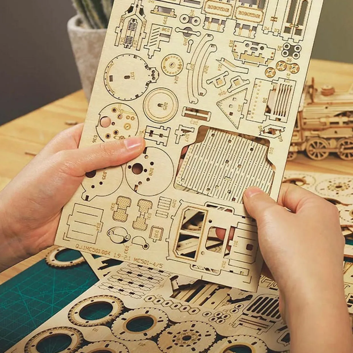 Rokr Army Jeep 3D Wooden Puzzle Model Kit