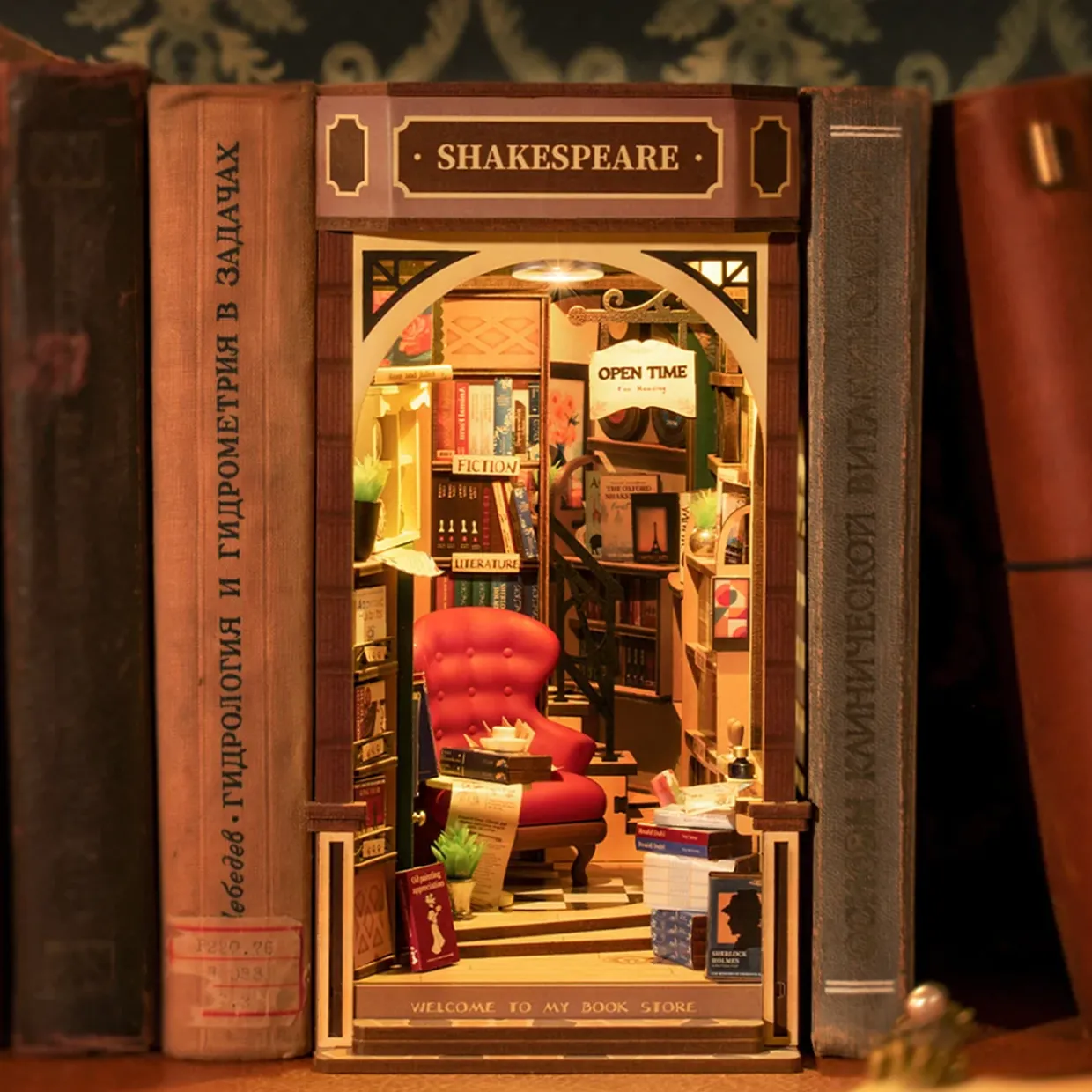 Rolife Bookstore 3D Creative Bookend