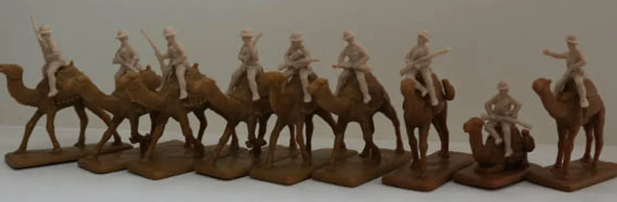 Strelets 1/72 WWI British Camel Corps