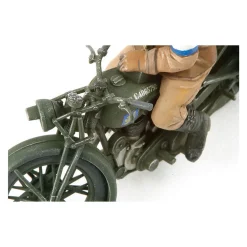 Tamiya 1/35 BSA M20 Motorcycle with Military Police