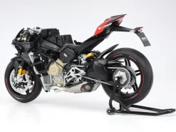 Tamiya 1/12 Ducati Superleggera V4 Model Kit