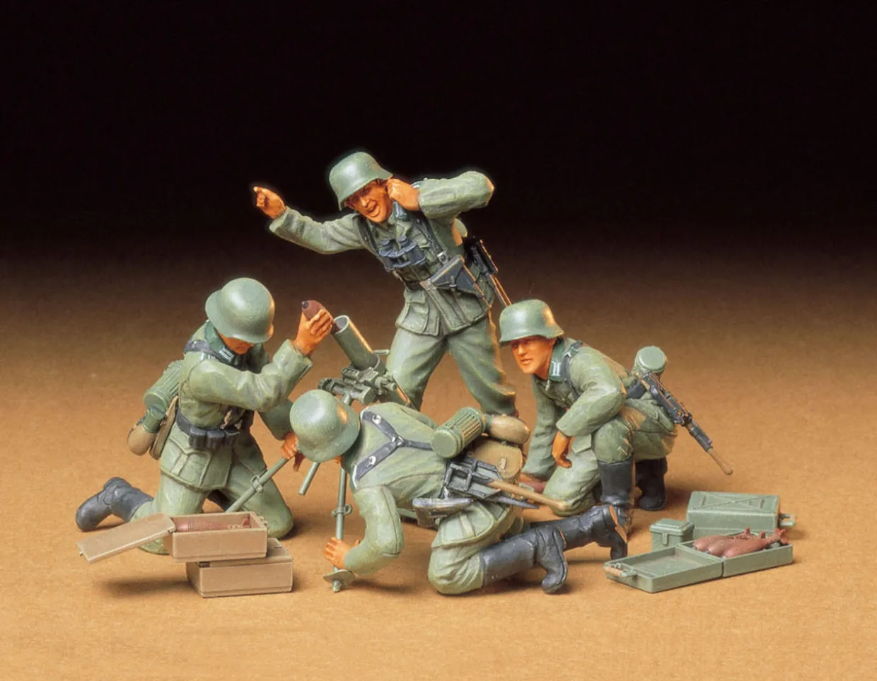 Tamiya 1/35 German Infantry Mortar Team