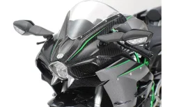 Tamiya 1/12 Kawasaki Ninja HR2 Carbon Model Kit