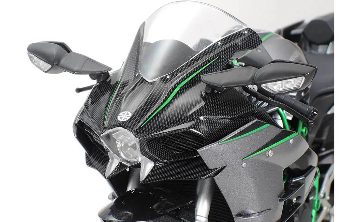 Tamiya 1/12 Kawasaki Ninja HR2 Carbon Model Kit