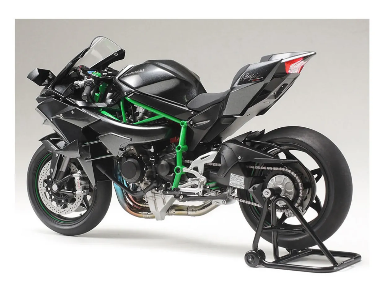 Tamiya 1/12 Kawasaki Ninja HR2 Model Kit