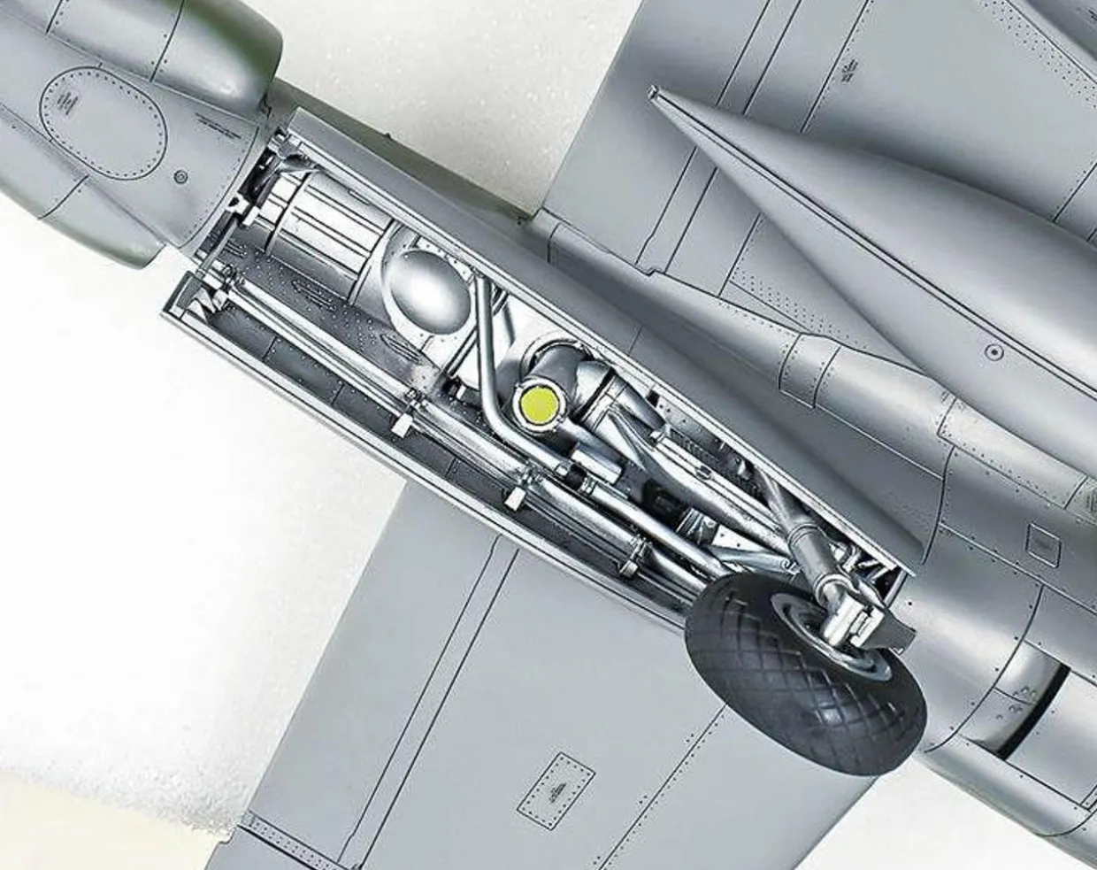 Tamiya 1/48 Lockheed P-38F/G Lightning WW2 Fighter