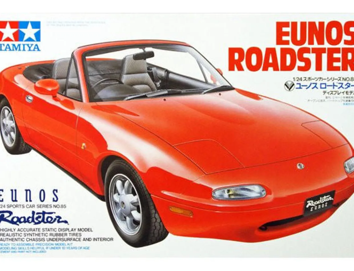 Tamiya 1/24 Mazda Eunos Roadster
