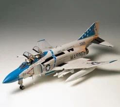 Tamiya 1/32 McDonnell Douglas F-4J Phantom II