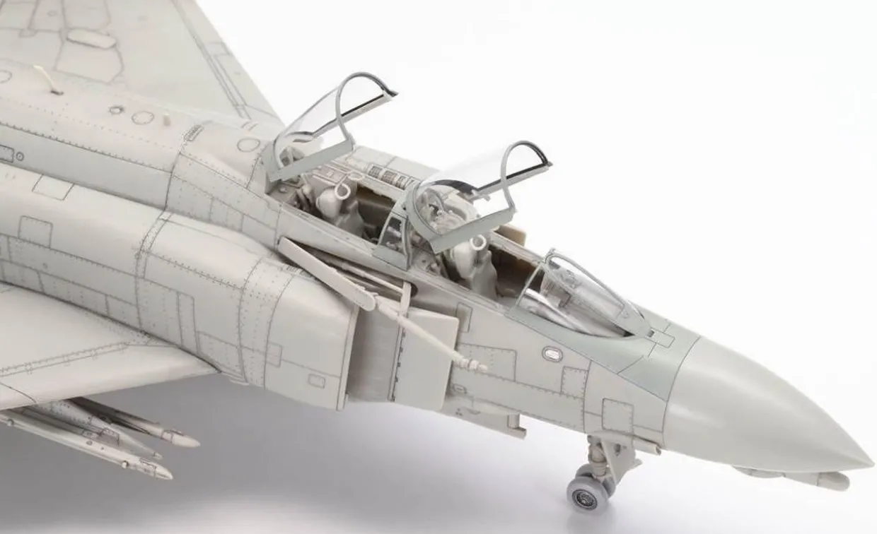 Tamiya 1/48 McDonnell Douglas F-4B Phantom II