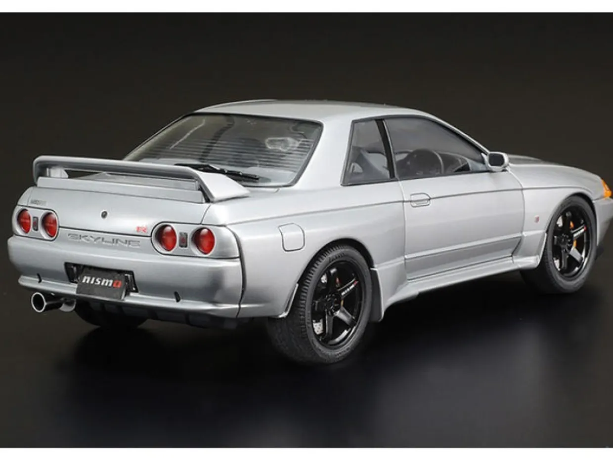 Tamiya 1/24 Nissan Skyline GT-R Nismo-Custom
