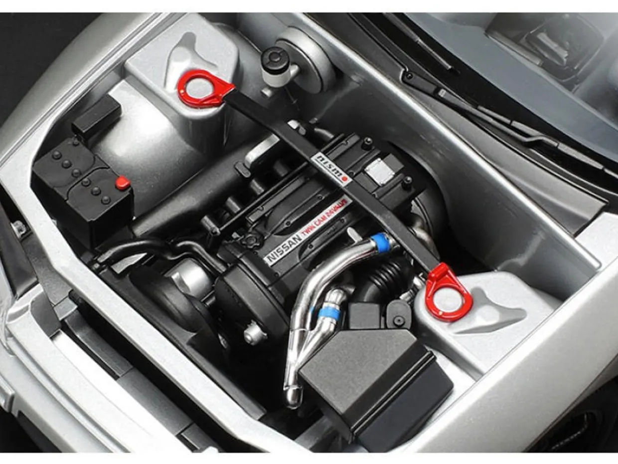 Tamiya 1/24 Nissan Skyline GT-R Nismo-Custom