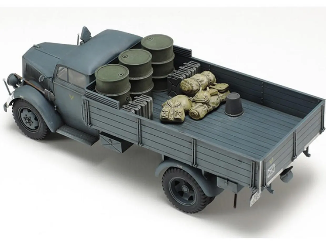 Tamiya 1/48 Opel 3 Ton 4x2 Cargo Truck